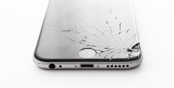 Rozbity iPhone