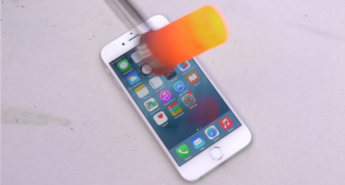 iPhone vs. rozstavený hliník - svetapple.sk iPhone vs. rozstavený hliník - svetapple.sk