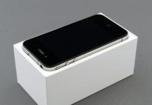 iPhone 4S