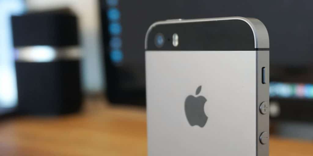 5 najlepších vecí na iOS 12 na staršom iPhone SE a novom modeli XS. - svetapple.sk