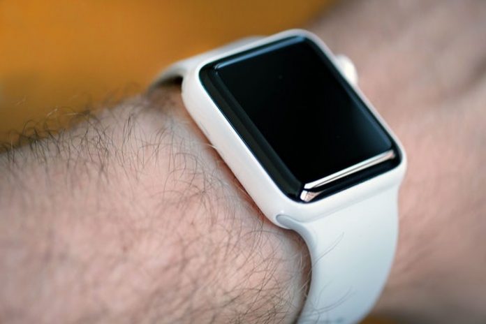 Keramické Apple Watch sa vrátia. EKG bude rozšírené do celého sveta. - svetapple.sk