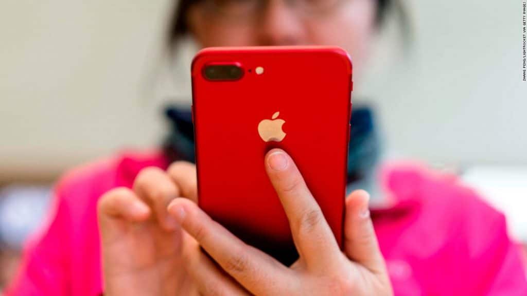 Apple chce presunúť až 30% svojej produkcie mimo Čínu.