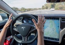 Tesla šoférovala, vodič spal. Elon Musk upozorňuje, že autopilot stále nie je 100%! - svetapple.sk
