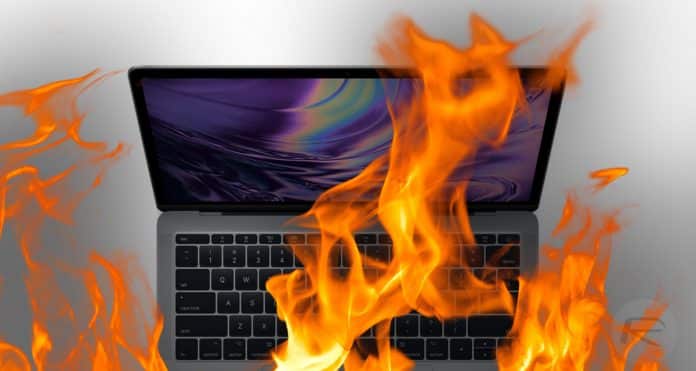 Zhorel MacBook DJa Pandu. Dymyť začal z ničoho nič - svetapple.sk