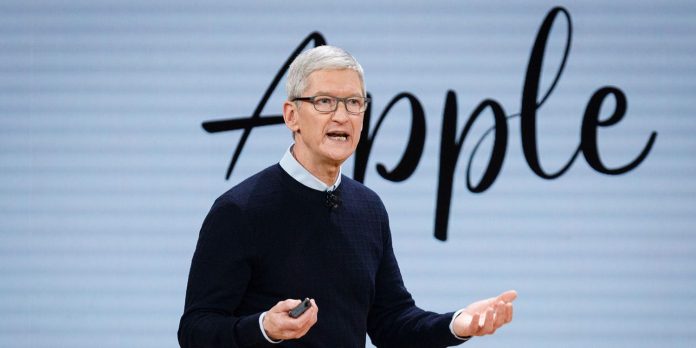 Apple už nechce slúžiť akcionárom. Do popredia má ísť bežný zákazník. - svetapple.sk
