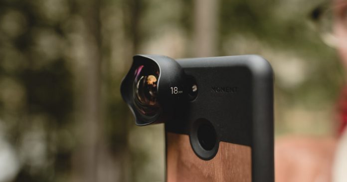 Apple začalo predávať objektívy pre iPhone na svojich stránkach. - svetapple.sk