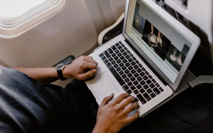 S MacBookom Pro 15 môžete mať problém na letisku. Môže za to výrobná chyba. - svetapple.sk