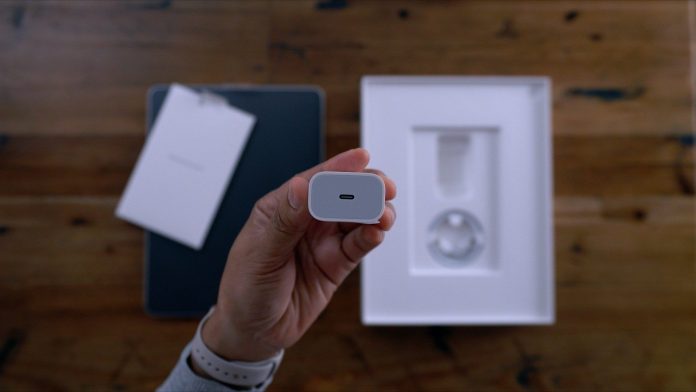 iPhone 11 prinesie USB-C. Iné ako by sme ale čakali. - svetapple.sk