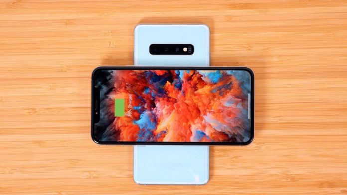 iPhone bude vedieť bezdrôtovo nabíjať AirPods či iné iPhony - svetapple.sk