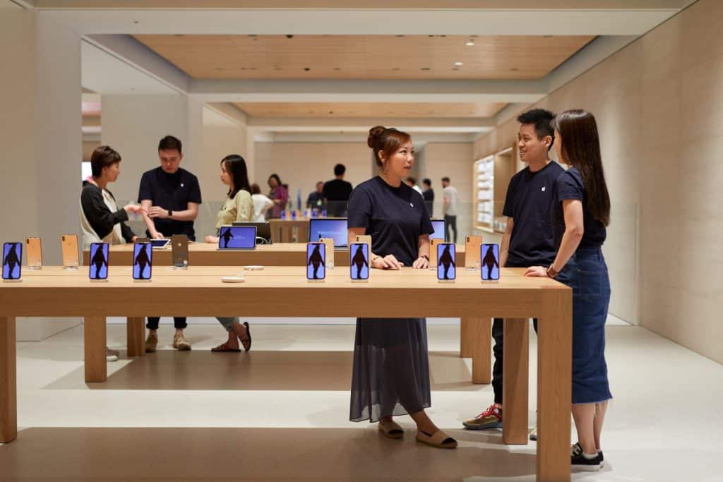 Pozrite si fotografie dokonalého Apple Store Tokyo. Dizajn je nádherný. - setapple.sk