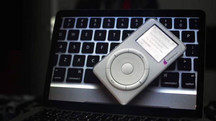 Prvý iPod prišiel pred 18 rokmi. Apple započalo revolúciu v hudobnom priemysle.