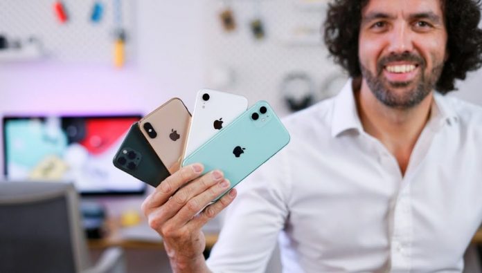 Petr Mára testuje iPhone 11 Pro, iPhone 11, iPhone XS a iPhone XR... - svetapple.sk