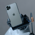 Pozrite sa na to ako vyzerá iPhone 11 Pro rozobratý súčiastku po súčiastke.
