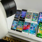 iPhone každej dizajnovej generácie vs. tekutý dusík. Dokáže to niektorý z modelov prežiť? - svetapple.sk