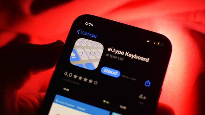Nebezpečnú aplikáciu si nainštalovalo viac ako 40 miliónov ľudí. Hrozba platí predovšetkým pre iOS.