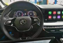 Nová Škoda Octavia prinesie podporu bezdrôtového CarPlay. Pozrite sa ako vyzerá jej infotainment.