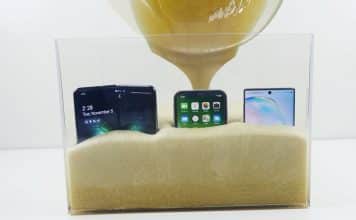 iPhone 11 vs Samsung Galaxy Fold vs Note 10 v najabsurdnejšom teste aký sme kedy videli.