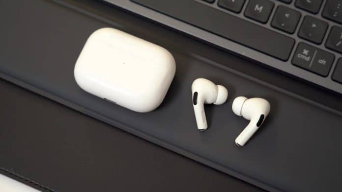 Tipy a triky pre maximálne využívanie potenciálu AirPods Pro.