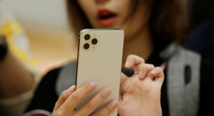iPhonu v decembri stúpol predaj v Číne o vyše 18%!