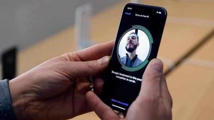 Facebook Messenger môže chrániť správy pomocou Face ID!