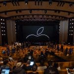 Apple sa stretne s akcionármi. Udalosť sa bude konať v divadle Steva Jobsa. Apple sa stretne s akcionármi. Udalosť sa bude konať v divadle Steva Jobsa.