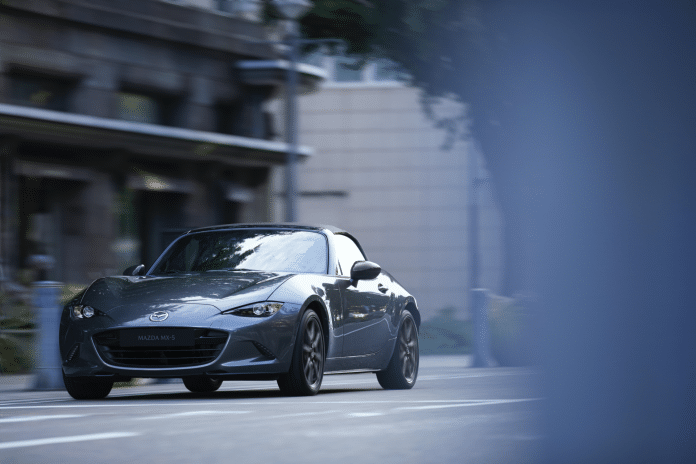 Mazda MX-5 príde s CarPlay v základnej výbave.