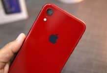 Žena pašovala 92 iPhonov z USA do Ruska. Nevyšlo jej to.