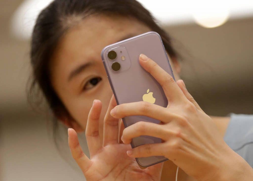 iPhonu v decembri stúpol predaj v Číne o vyše 18%!