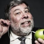 Spoluzakladateľ Apple, Steve Wozniak zarába 50$ týždenne z tejto firmy.