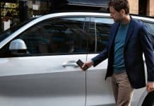 Poznáme prvú automobilku, ktorej vozidlá bude možné odomykať iPhonom!