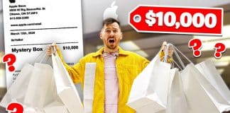 Chlapík dal 10 000$ za Mystery Box v Apple Store. Čo dostal?