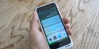 Smart Battery Case pre iPhone 7 funguje aj na iPhone SE 2. generácie.