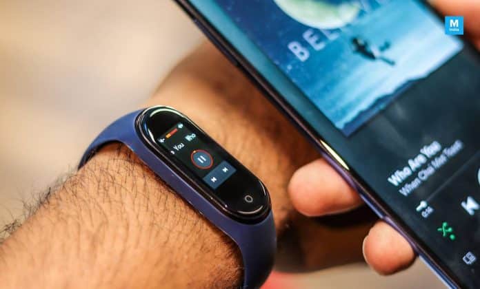 Xiaomi Mi Band 3 a 4 dostali funkciu, ktorú milujeme na Apple Watch!