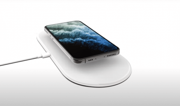 iPhone 13 prinesie revolúciu v podobe MagSafe. Legendárny konektor sa vráti v novom prevedení.