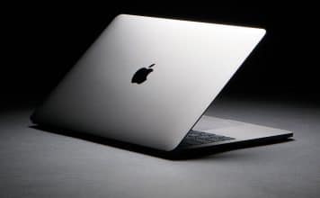 Apple práve predstavilo nový MacBook Pro 13" 2020!