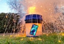 Prežije iPhone výbuch pri kontakte sodíka s vodou?