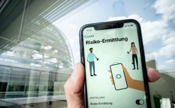 Nemecká trasovacia aplikácia je veľmi populárna. Za 24 hodín zaznamenala 6,5 milióna stiahnutí.