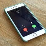 Návod: Ako presmerovať hovory na iPhone?