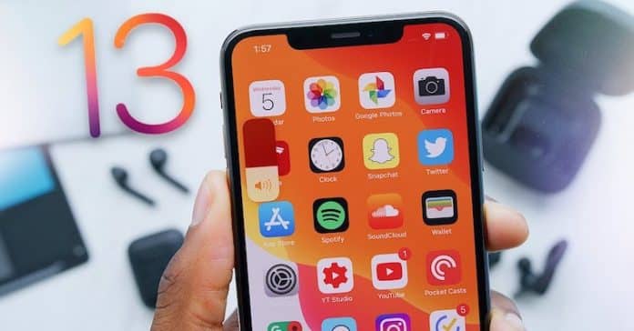 Apple pripravuje výhodné balíčky svojich služieb. Potvrdil to iOS 13.5.5