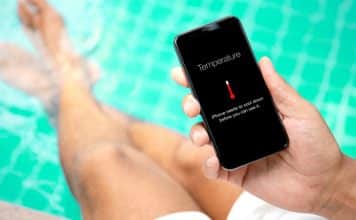 Ako v lete zamedziť prehrievaniu smartfónu? Tu je 10 užitočných tipov.