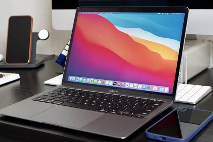 MacBook Air 13" a fantastické výsledky v aplikácii Zoom