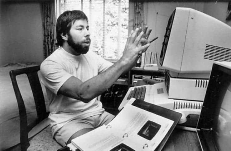 Pred štyridsiatimi rokmi prežil zakladateľ Applu, Steve Wozniak, leteckú nehodu