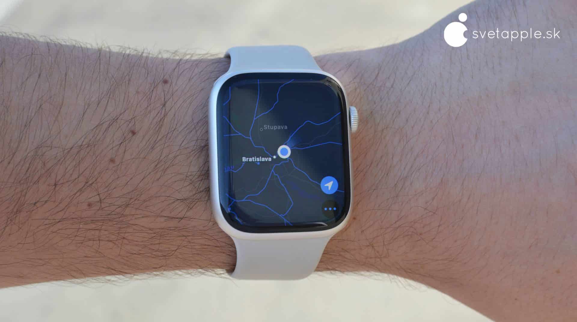 Apple Watch Series 7 a aplikácia Mapy