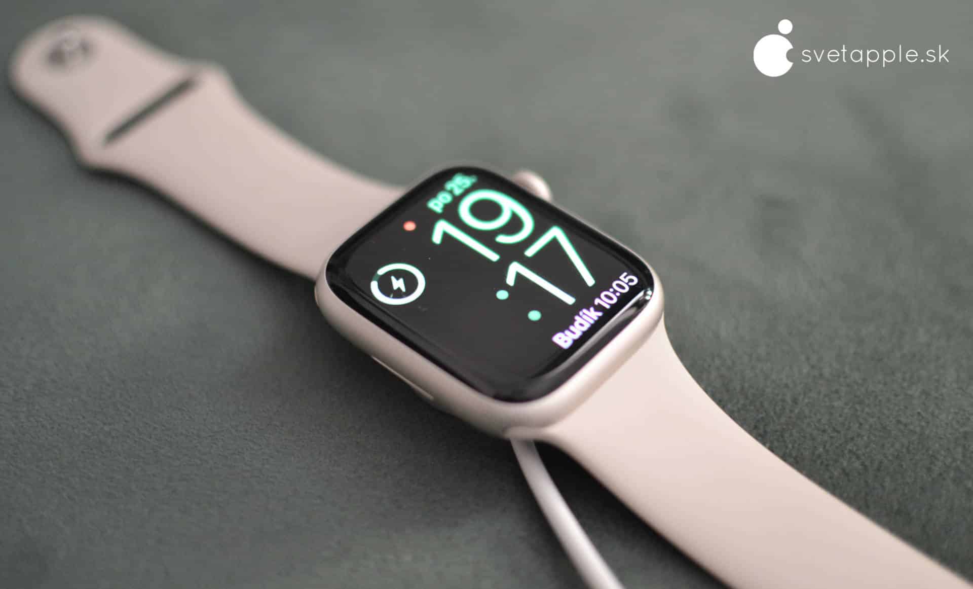 Apple Watch Series 7 nabíjanie