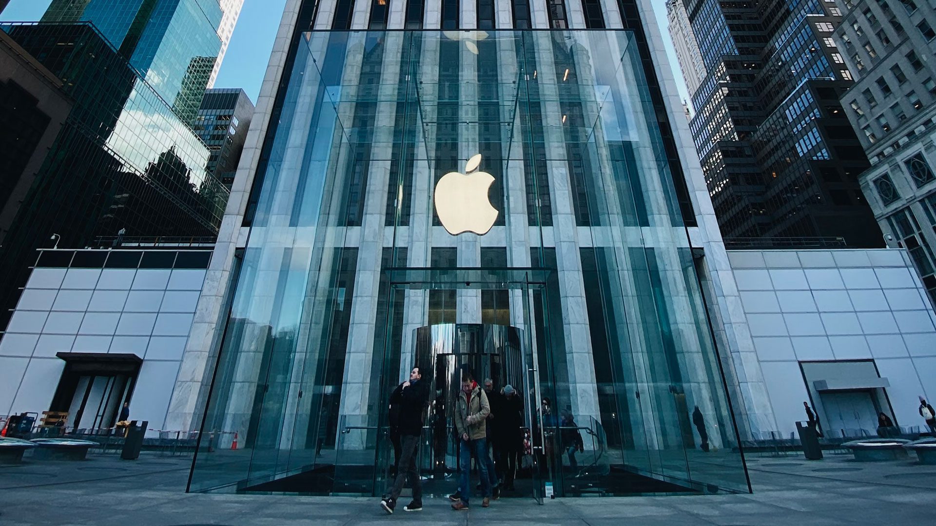 Apple Store na piatej avenue v New Yorku