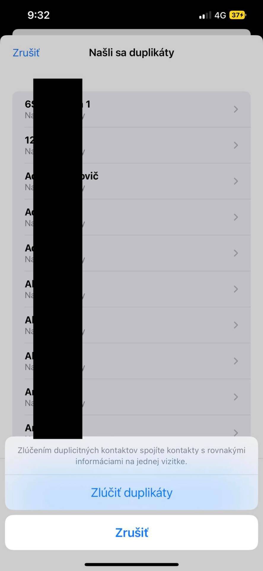 Zlúčenie kontaktovať iOS 16