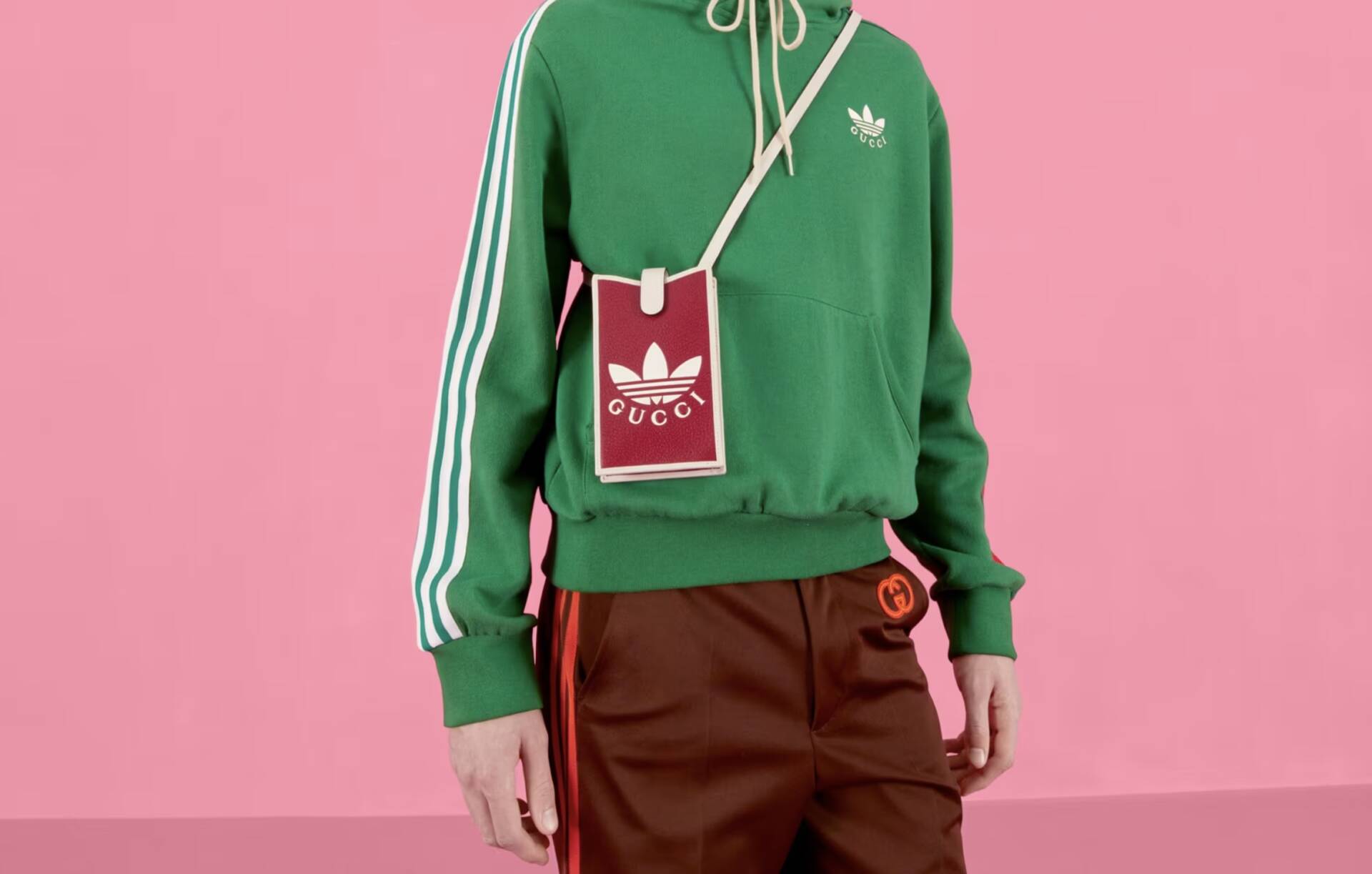 Gucci x Adidas obal pre iPhone