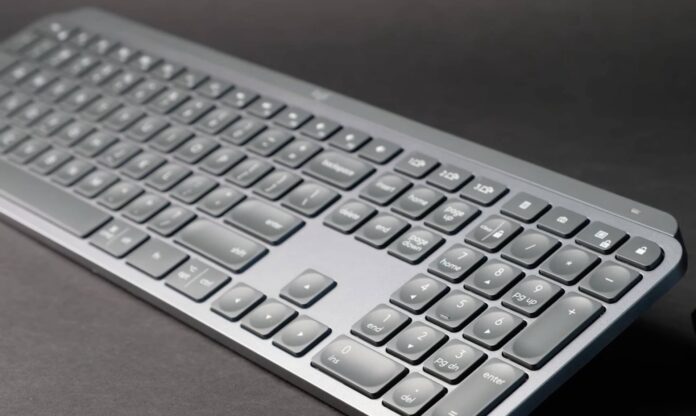 Klávesnica Logitech MX Keys recenzia