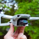 DJI Mini 2 Fly More Combo kúpite po zľave za super cenu. Ide o jeden z najlepších a najdostupnejších modelov na trhu Dji mini 2 fly more combo