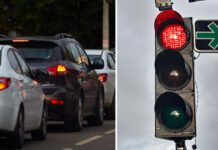 Zelená šipka na semafóre s červenou farbou, ktorá umožňuje odbočenie doprava na červenú